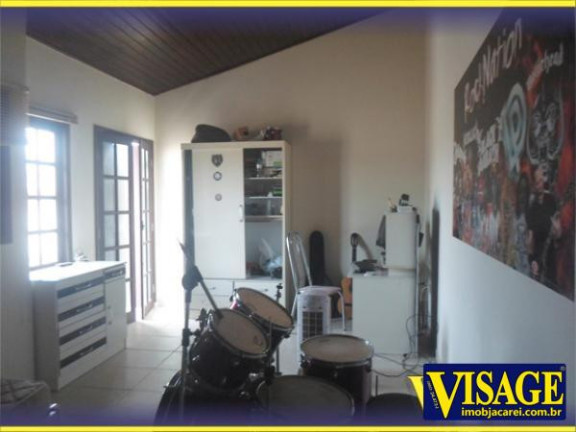 Imagem Casa com 4 Quartos à Venda, em Centro - Jacareí Imagem Casa com 4 Quartos à Venda, em Centro - Jacareí