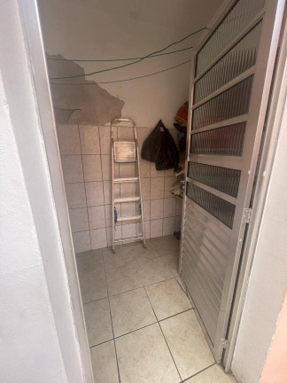 Imagem Casa com 3 Quartos à Venda, em Taboão - Diadema Imagem Casa com 3 Quartos à Venda, em Taboão - Diadema