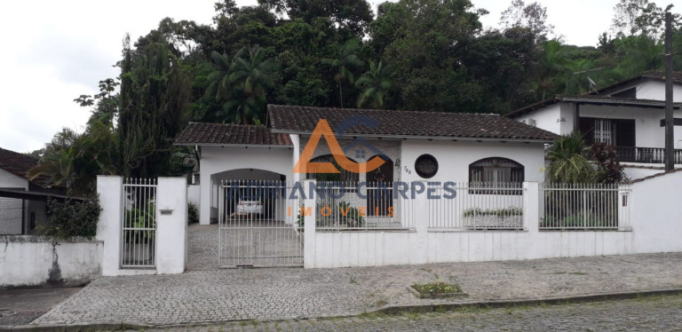 Imagem Casa com 3 Quartos à Venda, 107 m² em Anita Garibaldi - Joinville