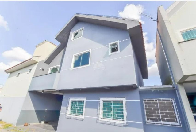 Casa com 3 Quartos à Venda, 190 m² em Novo Mundo - Curitiba