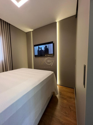 Imagem Apartamento com 3 Quartos à Venda, 90 m² em Cristo Rei - Curitiba