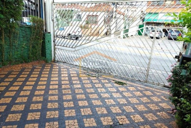 Imagem Imóvel com 2 Quartos à Venda, 180 m² em Tucuruvi - São Paulo Imagem Imóvel com 2 Quartos à Venda, 180 m² em Tucuruvi - São Paulo