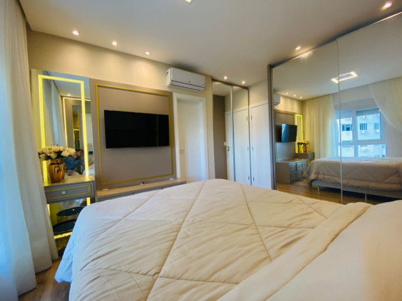 Imagem Apartamento com 4 Quartos à Venda, 195 m² em Pioneiros - Balneário Camboriú Imagem Apartamento com 4 Quartos à Venda, 195 m² em Pioneiros - Balneário Camboriú