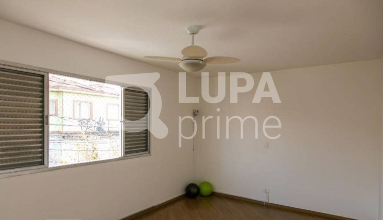 Imagem Casa com 3 Quartos à Venda, 180 m² em Vila Maria - São Paulo Imagem Casa com 3 Quartos à Venda, 180 m² em Vila Maria - São Paulo
