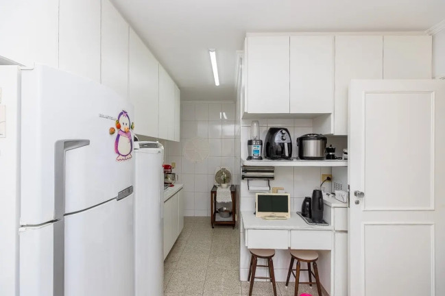 Imagem Apartamento com 2 Quartos à Venda, 184 m² em Alto De Pinheiros - São Paulo Imagem Apartamento com 2 Quartos à Venda, 184 m² em Alto De Pinheiros - São Paulo