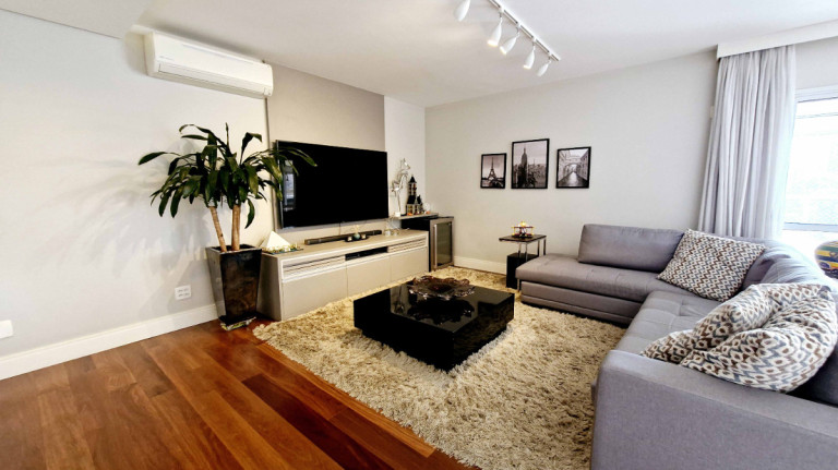 Imagem Apartamento com 3 Quartos à Venda, 258 m² em Brooklin - São Paulo
