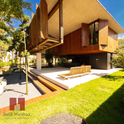 Imagem Casa com 4 Quartos à Venda, 731 m² em Alphaville Residencial Um - Barueri Imagem Casa com 4 Quartos à Venda, 731 m² em Alphaville Residencial Um - Barueri