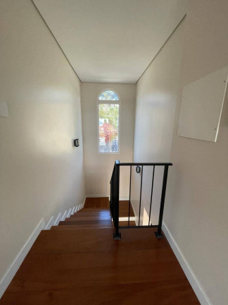 Imagem Casa com 3 Quartos à Venda, 284 m² em Agronômica - Florianópolis