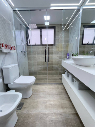 Imagem Apartamento com 3 Quartos à Venda, 177 m² em Pitangueiras - Guarujá Imagem Apartamento com 3 Quartos à Venda, 177 m² em Pitangueiras - Guarujá