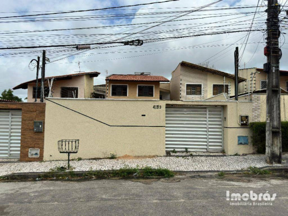 Casa com 4 Quartos à Venda, 163 m² em Sapiranga - Fortaleza