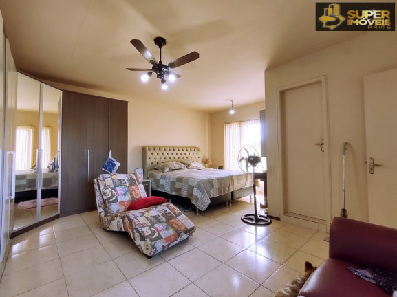 Imagem Casa com 3 Quartos à Venda, 300 m² em Areal - Pelotas Imagem Casa com 3 Quartos à Venda, 300 m² em Areal - Pelotas