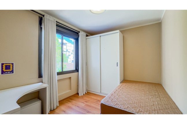 Imagem Apartamento com 2 Quartos à Venda, 80 m² em Santana - Porto Alegre Imagem Apartamento com 2 Quartos à Venda, 80 m² em Santana - Porto Alegre