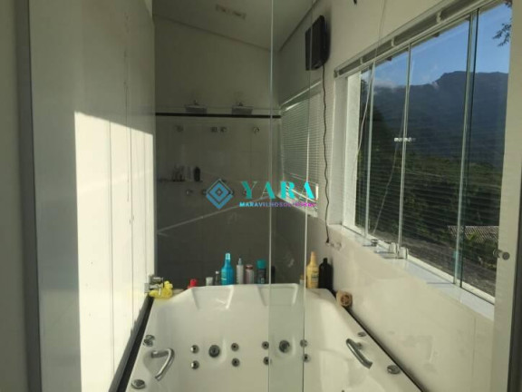 Imagem Casa com 5 Quartos à Venda, 400 m² em Ilhabela Imagem Casa com 5 Quartos à Venda, 400 m² em Ilhabela