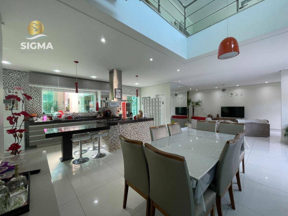 Imagem Casa com 6 Quartos à Venda, 379 m² em Jardim Albamar - Guarujá Imagem Casa com 6 Quartos à Venda, 379 m² em Jardim Albamar - Guarujá