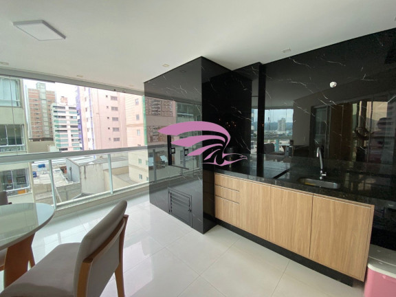 Imagem Imóvel com 3 Quartos à Venda, 131 m² em Meia Praia - Itapema Imagem Imóvel com 3 Quartos à Venda, 131 m² em Meia Praia - Itapema