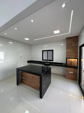 Imagem Casa com 3 Quartos à Venda, 169 m² em Residencial Recanto Do Bosque - Goiânia Imagem Casa com 3 Quartos à Venda, 169 m² em Residencial Recanto Do Bosque - Goiânia
