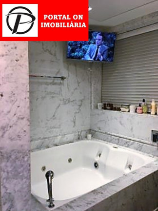 Imagem Imóvel com 4 Quartos à Venda, 815 m² em Barra Da Tijuca - Rio De Janeiro Imagem Imóvel com 4 Quartos à Venda, 815 m² em Barra Da Tijuca - Rio De Janeiro