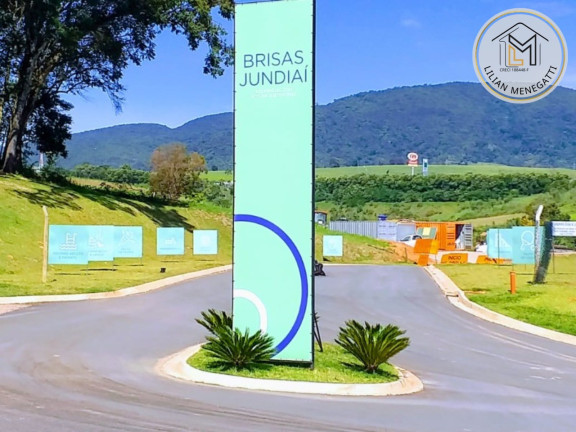 Imagem Imóvel com 3 Quartos à Venda, 360 m² em Jardim Samambaia - Jundiaí Imagem Imóvel com 3 Quartos à Venda, 360 m² em Jardim Samambaia - Jundiaí