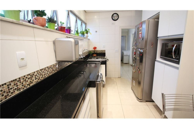 Imagem Apartamento com 3 Quartos à Venda, 143 m² em Pinheiros - São Paulo Imagem Apartamento com 3 Quartos à Venda, 143 m² em Pinheiros - São Paulo