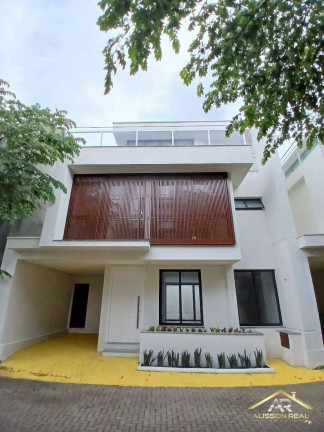 Imagem Casa com 5 Quartos à Venda, 176 m² em Camburi - São Sebastião Imagem Casa com 5 Quartos à Venda, 176 m² em Camburi - São Sebastião