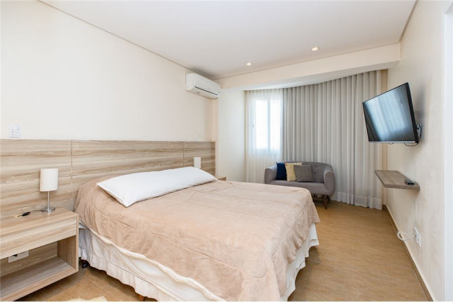 Imagem Casa com 4 Quartos à Venda, 390 m² em Vila Ipojuca - São Paulo
