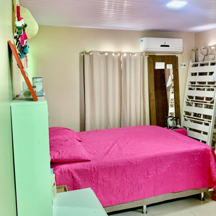 Imagem Casa com 3 Quartos à Venda, 176 m² em Manaus