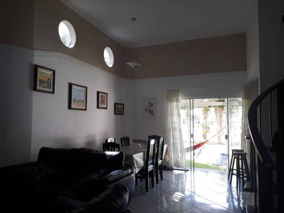 Imagem Casa com 3 Quartos à Venda, 450 m² em Cachoeira Do Bom Jesus - Florianópolis Imagem Casa com 3 Quartos à Venda, 450 m² em Cachoeira Do Bom Jesus - Florianópolis