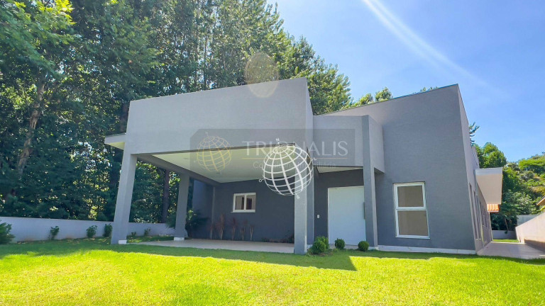 Casa com 3 Quartos à Venda, 298 m² em Condomínio Figueira Garden - Atibaia