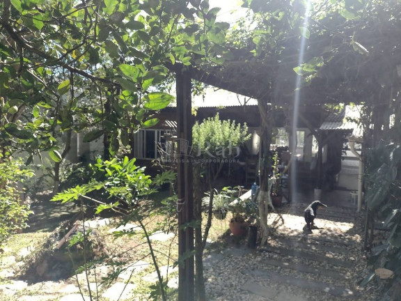 Imagem Casa com 5 Quartos à Venda, 270 m² em São Judas Tadeu - Balneário Camboriú