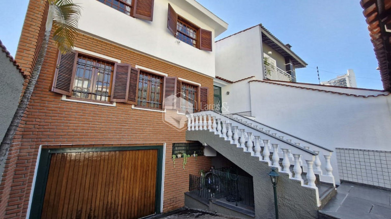 Imagem Sobrado com 4 Quartos à Venda, 210 m² em água Fria - São Paulo