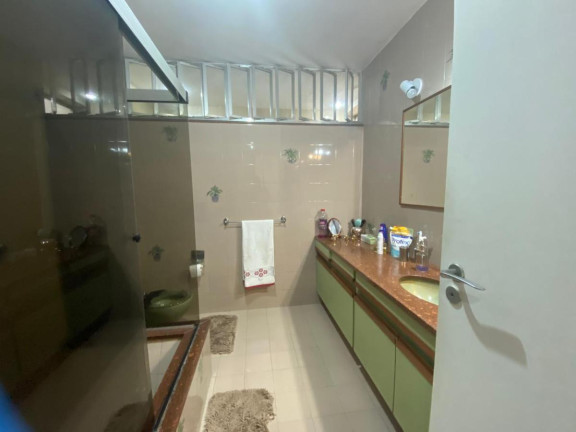 Imagem Apartamento com 3 Quartos à Venda, 154 m² em Copacabana - Rio De Janeiro