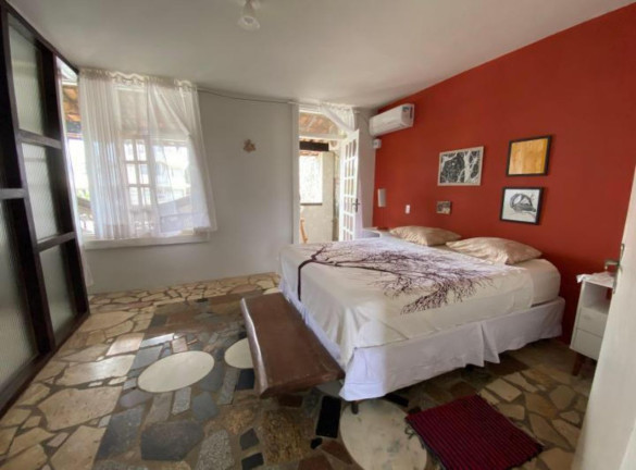 Imagem Casa com 4 Quartos à Venda, 250 m² em Stella Maris - Salvador Imagem Casa com 4 Quartos à Venda, 250 m² em Stella Maris - Salvador