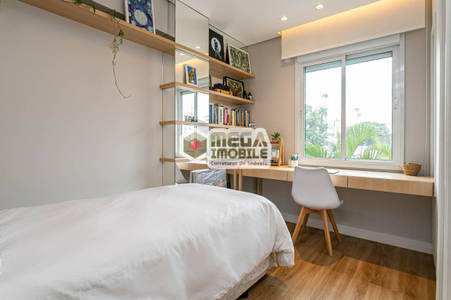 Imagem Apartamento com 3 Quartos à Venda, 105 m² em Centro - Florianópolis Imagem Apartamento com 3 Quartos à Venda, 105 m² em Centro - Florianópolis
