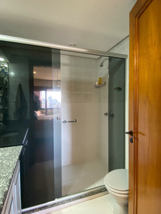 Imagem Apartamento com 3 Quartos à Venda, 140 m² em Rio Branco - Porto Alegre