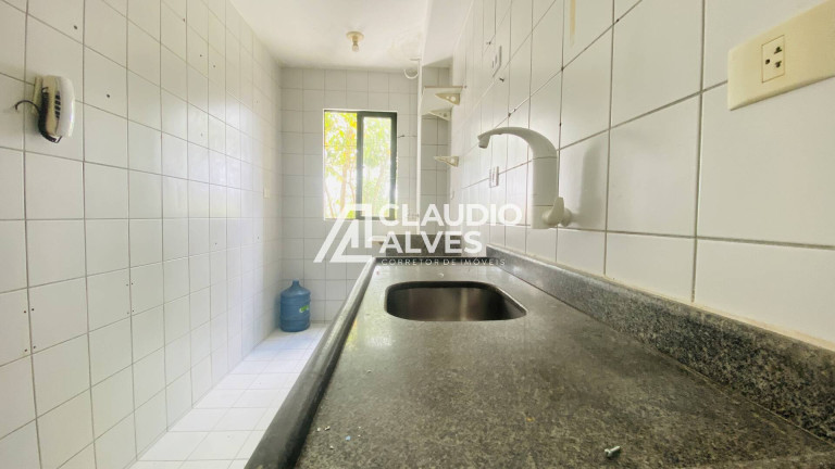 Imagem Apartamento com 3 Quartos à Venda, 70 m² em Muchila - Feira De Santana