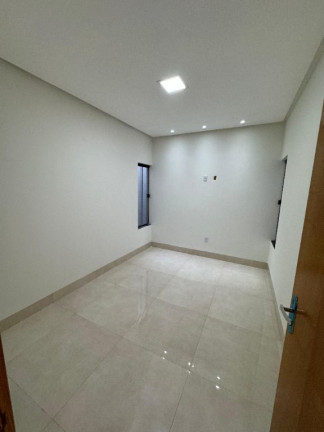 Imagem Casa com 3 Quartos à Venda, 120 m² em Goiá 2 - Goiânia Imagem Casa com 3 Quartos à Venda, 120 m² em Goiá 2 - Goiânia