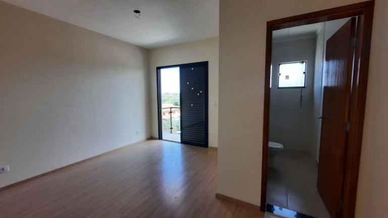 Imagem Casa com 3 Quartos à Venda, 132 m² em Jardim Dos Pinheiros - Atibaia Imagem Casa com 3 Quartos à Venda, 132 m² em Jardim Dos Pinheiros - Atibaia
