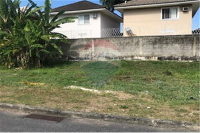 Imagem Terreno à Venda, 391 m² em Vargem Pequena - Rio De Janeiro