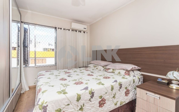 Imagem Imóvel com 3 Quartos à Venda, 150 m² em Petrópolis - Porto Alegre