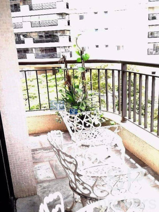 Imagem Apartamento com 4 Quartos à Venda ou Locação, 220 m² em Campo Belo - São Paulo