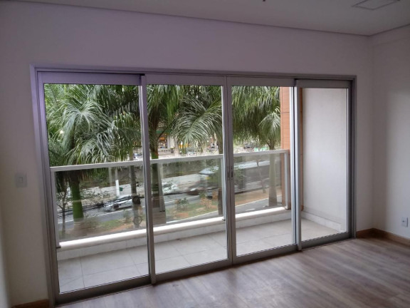 Sala Comercial à Venda, 30 m² em Brooklin Novo - São Paulo