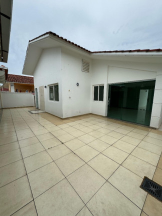 Imagem Casa com 3 Quartos à Venda, 143 m² em Flores - Manaus