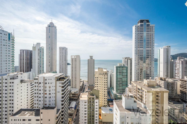 Imagem Apartamento com 4 Quartos à Venda, 146 m² em Centro - Balneário Camboriú Imagem Apartamento com 4 Quartos à Venda, 146 m² em Centro - Balneário Camboriú