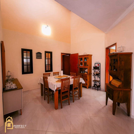 Imagem Casa com 4 Quartos à Venda, 250 m² em Loteamento Residencial Colina Do Belém - Taubaté