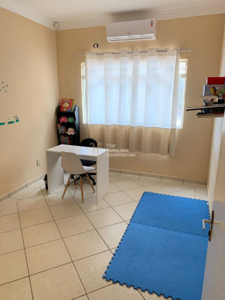 Imagem Casa com 2 Quartos à Venda, 350 m² em Cidade Alta - Cuiabá Imagem Casa com 2 Quartos à Venda, 350 m² em Cidade Alta - Cuiabá