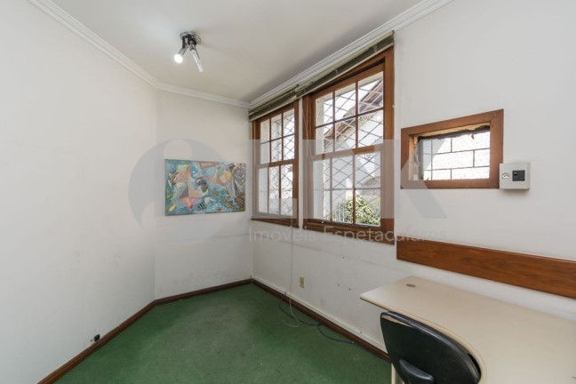 Imagem Sobrado com 5 Quartos à Venda, 365 m² em Petrópolis - Porto Alegre