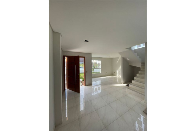 Imagem Casa com 3 Quartos à Venda, em Forquilhas - São José Imagem Casa com 3 Quartos à Venda, em Forquilhas - São José