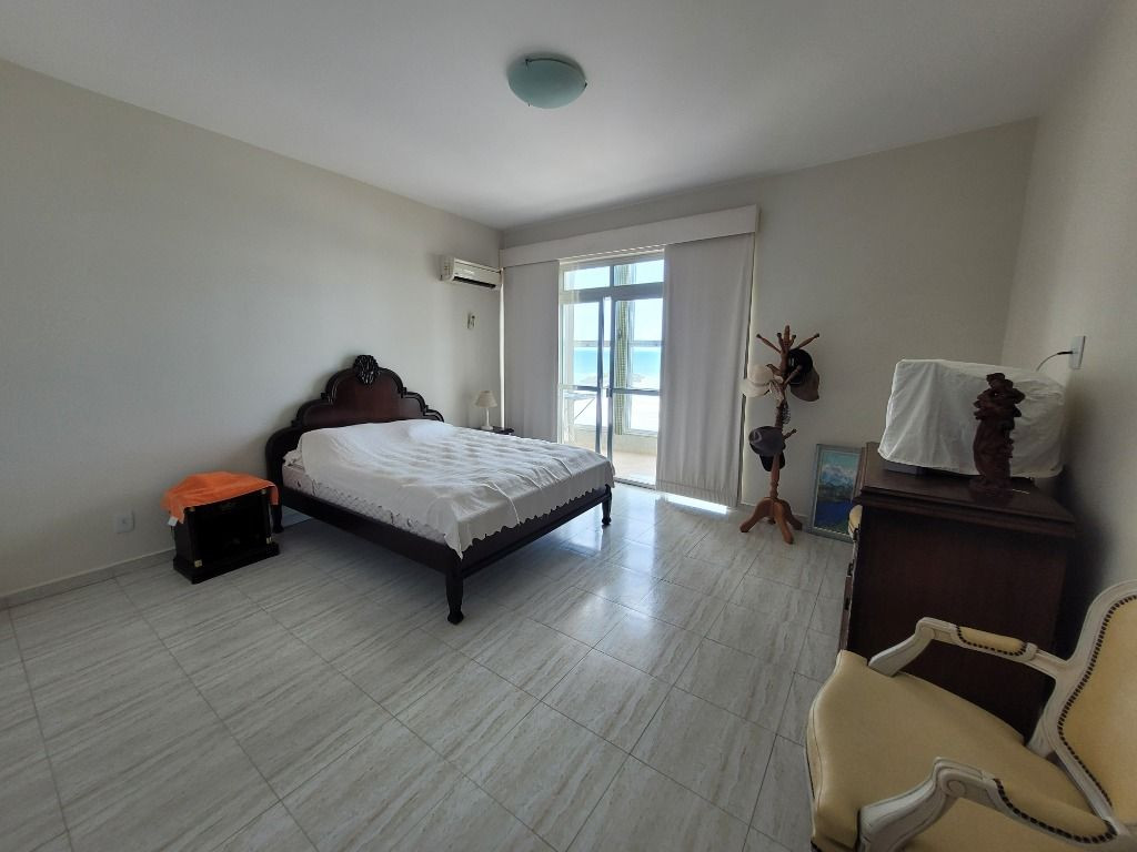Imagem Apartamento com 4 Quartos à Venda, 215 m² em Pitangueiras - Guarujá Imagem Apartamento com 4 Quartos à Venda, 215 m² em Pitangueiras - Guarujá