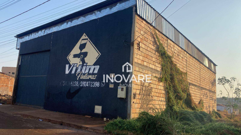 Galpão à Venda, 200 m² em Nova Veneza - Itumbiara