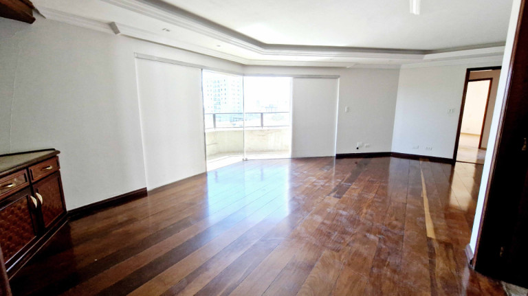 Imagem Apartamento com 3 Quartos à Venda, 165 m² em água Fria - São Paulo